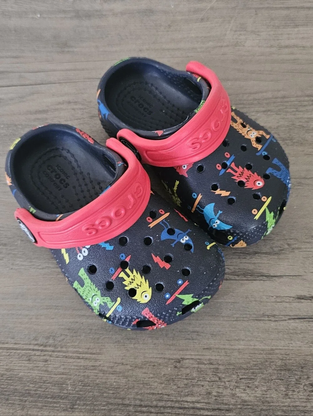 CROCS Kids Black Clogs with Red Strap and Colorful Monster Print Toddler C 4